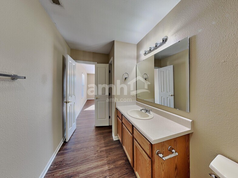 Building Photo - 6501 Rushing River