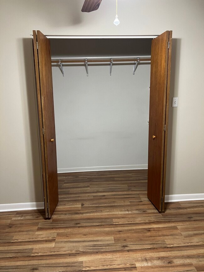 Building Photo - 4311 Warwick Rd