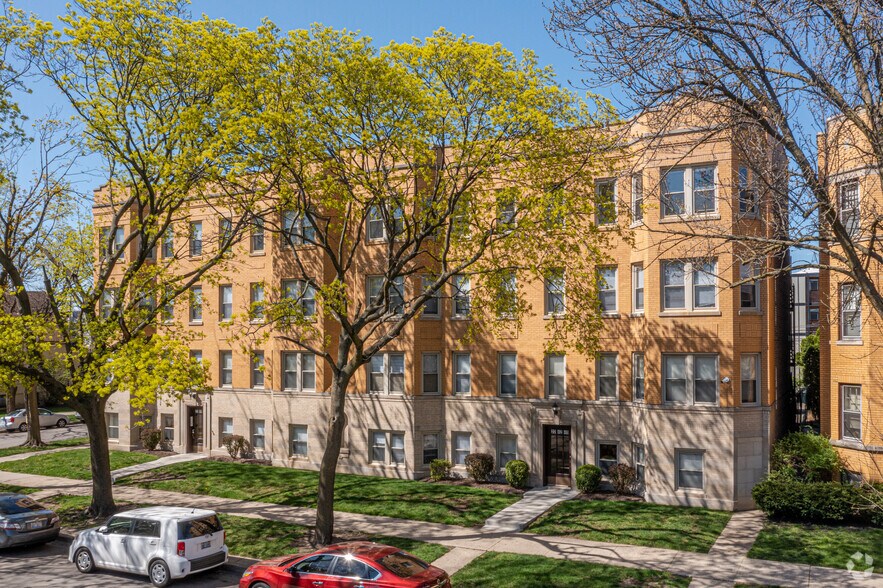 2240 West Morse Apartments 22402250 W Morse Ave Chicago IL 60645
