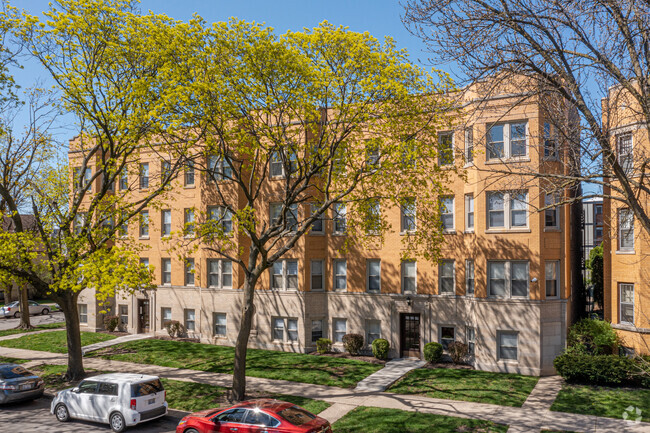 Primary Photo - 2240 West Morse Apartments