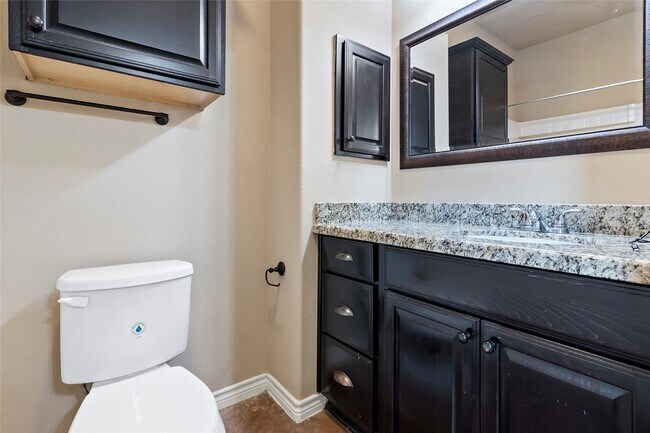 Building Photo - 113 Armored Ave