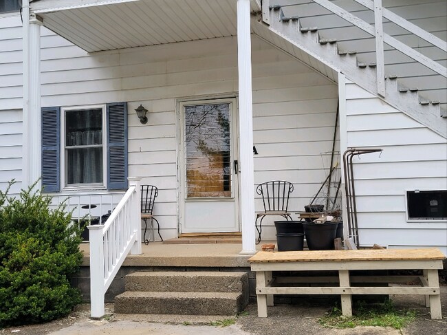 Building Photo - 205 Indiana Rd