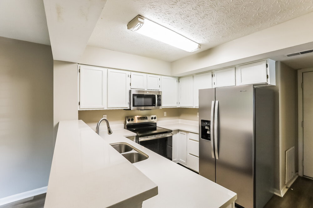 Building Photo - 5223 Pin Oak Dr