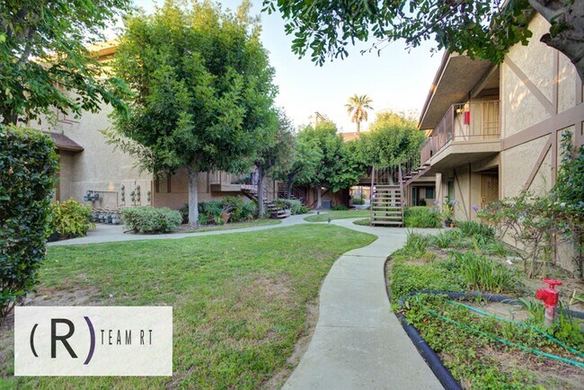 Building Photo - Gated Community and Lovely Condominum in Almansor Park Estates