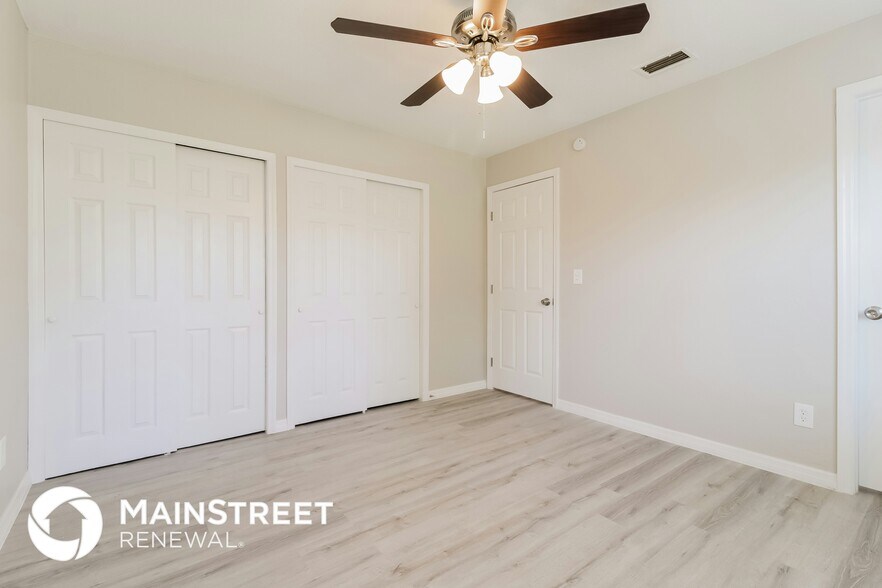 Building Photo - 466 Oxford Dr