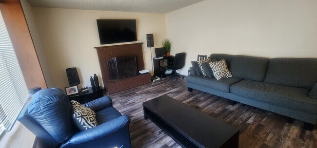 Living room - 523 159th St E