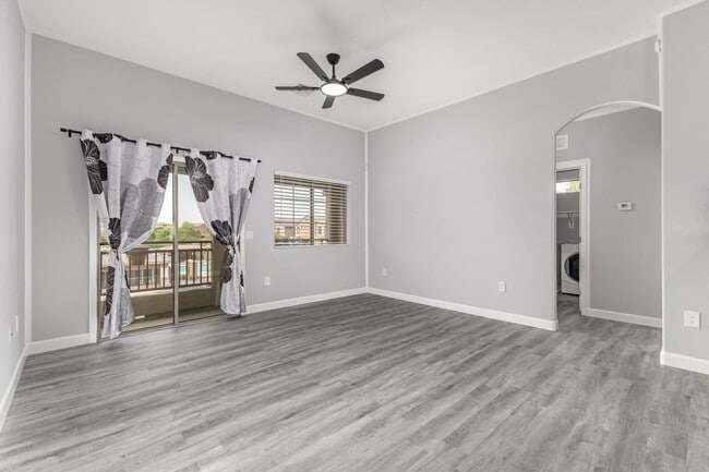 Building Photo - 1350 S Greenfield Rd