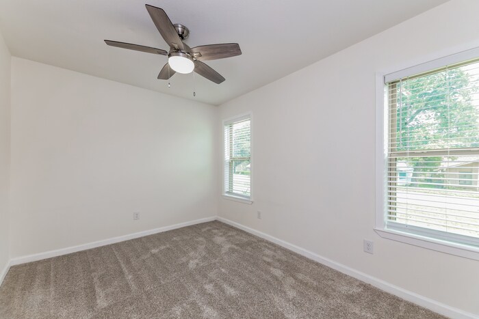 Building Photo - 7315 Gayglen Dr