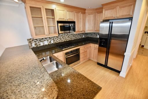 Building Photo - Capitol Hill 2 Bedroom w/ Incredible Views! Available Now!