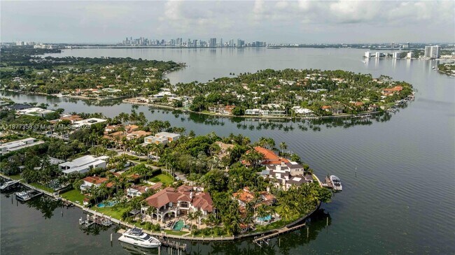 Primary Photo - 6770 Indian Creek Dr