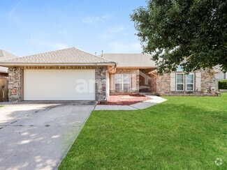 Building Photo - 1720 NW 173rd St