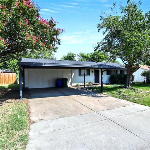 Building Photo - 5713 Bowling Dr
