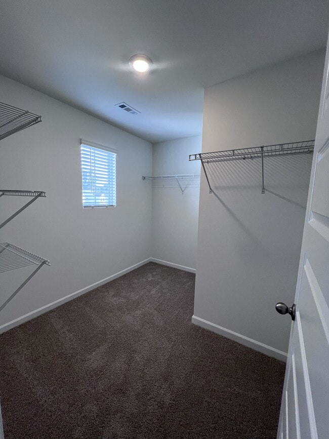 Building Photo - 6092 Knickerbocker Street