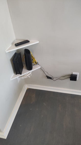 Building Photo - 3400 Cricketeer Dr