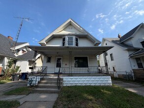 Building Photo - 3946 Burnham Ave