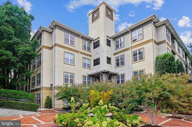 Building Photo - 11750 Old Georgetown Rd