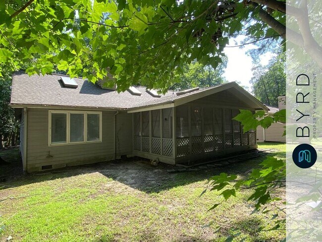 Building Photo - 14302 Regatta Pointe Rd