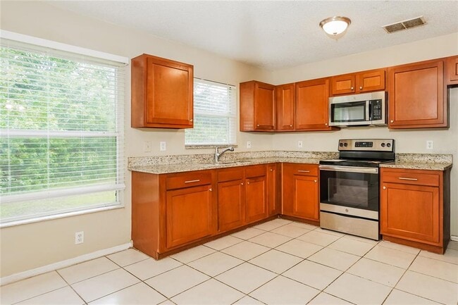 Building Photo - 1109 Cambourne Dr