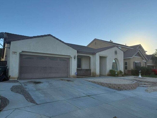 Building Photo - Nice home in newer community