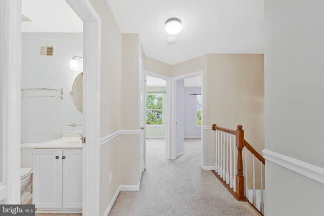 Building Photo - 45514 Baggett Terrace