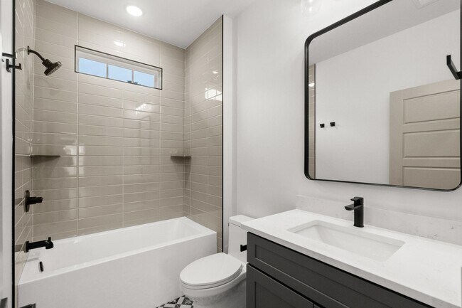 Building Photo - 113 ARBOR RIDGE CIR