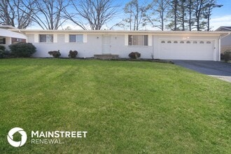 Building Photo - 8553 Chesterfield Dr