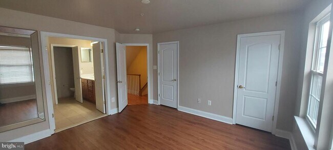 Building Photo - 11808 Oxbridge Dr