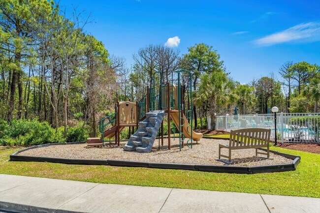 Building Photo - 587 Tuckahoe Rd
