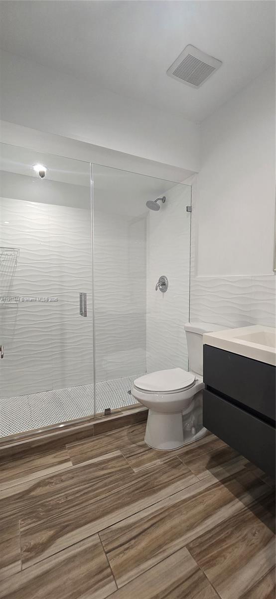 Building Photo - 3620 Thomas Ave