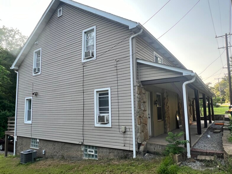 Building Photo - 51 Little Deer Creek Rd