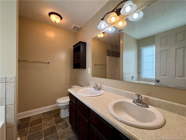 Building Photo - 230 Hunters Creek Dr