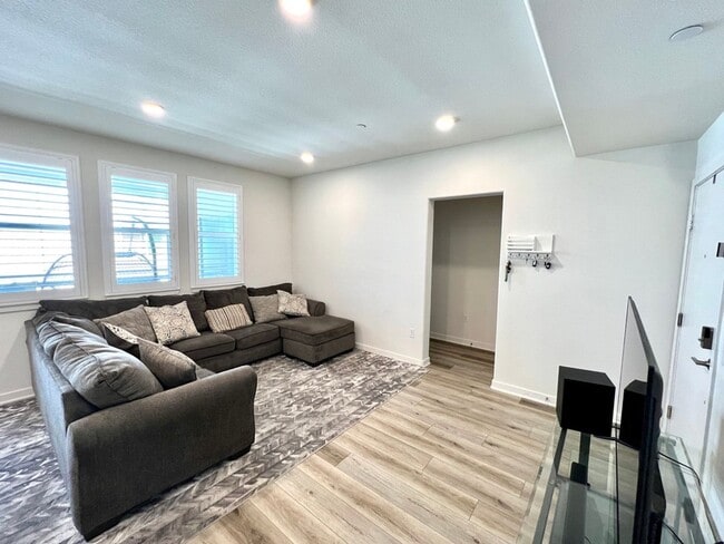 Building Photo - COMING SOON... The Resort, Rancho Cucamonga Condo