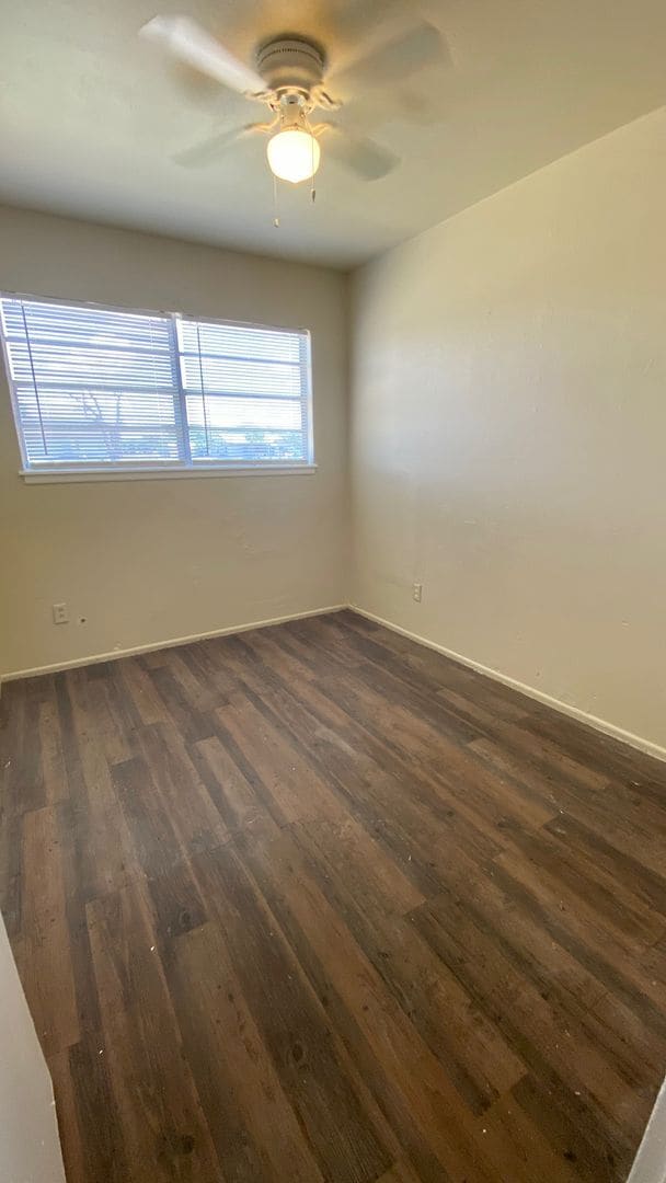 Building Photo - 808 Vanda Ave