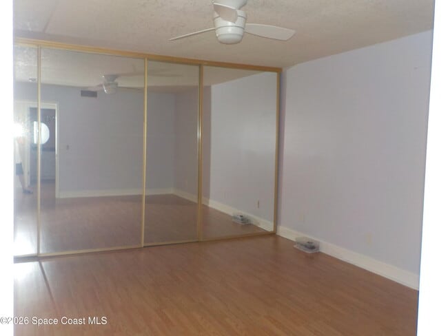 Building Photo - 3711 Vista Oaks Cir NE