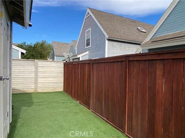 Building Photo - 14515 Woodland Dr