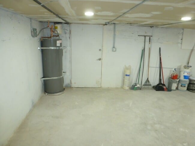 Building Photo - Historic Building in West Reno for Sale or Rent