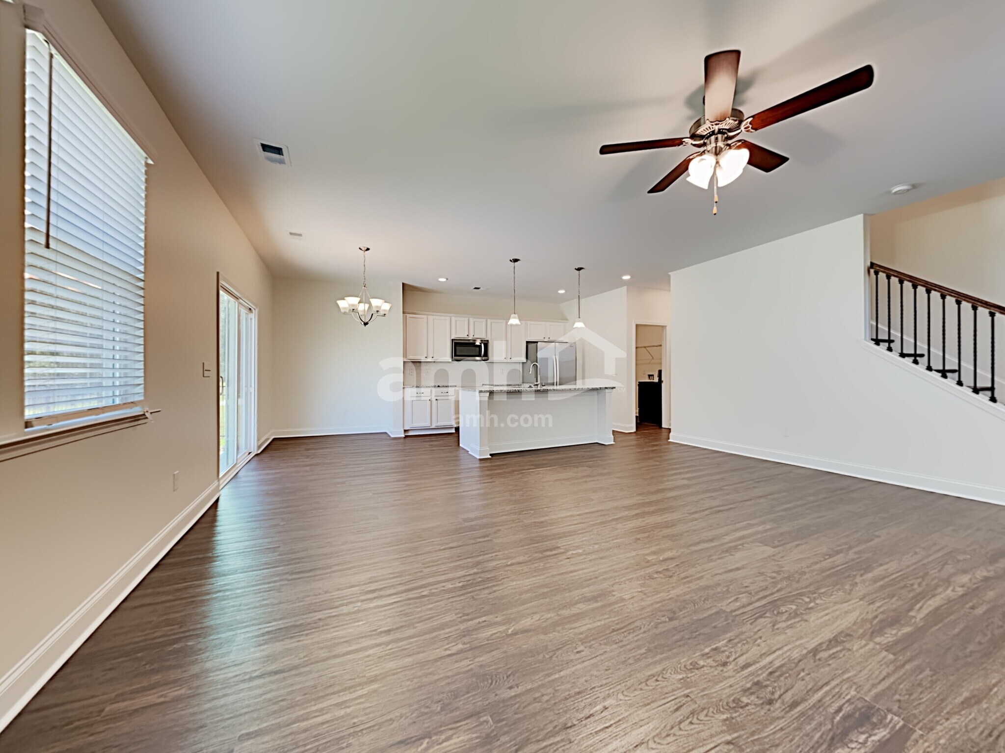 Building Photo - 303 Bering Ln