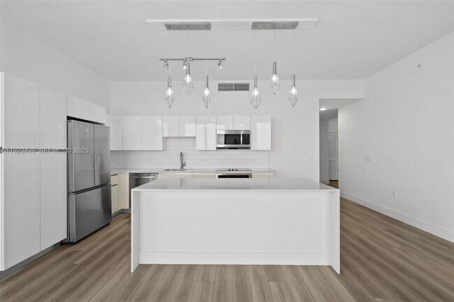 Building Photo - 101 Diplomat Pkwy