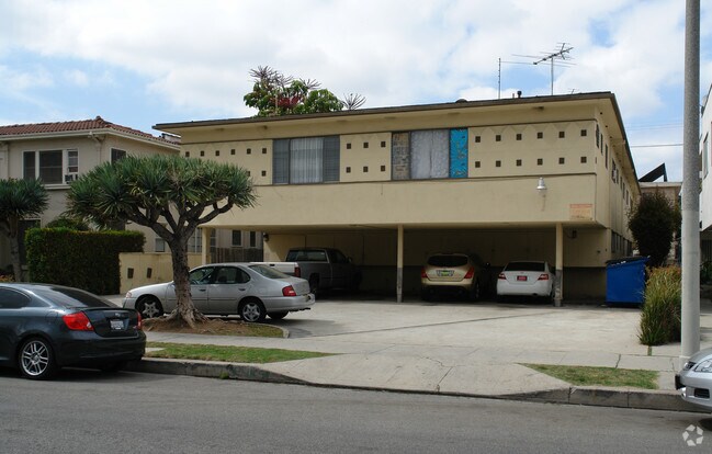 Building Photo - The Hobart Apartments