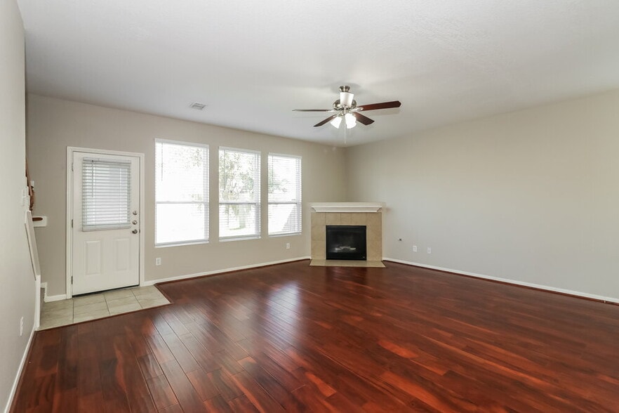 Building Photo - 3123 Creek Arbor Cir
