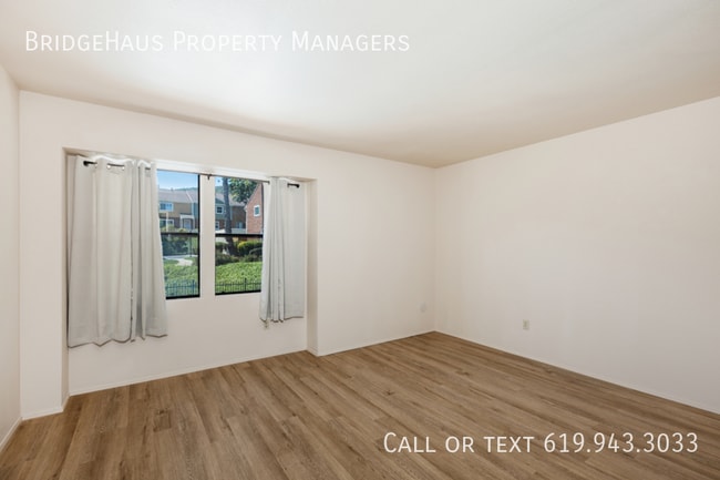 Building Photo - 7831 Rancho Fanita Dr
