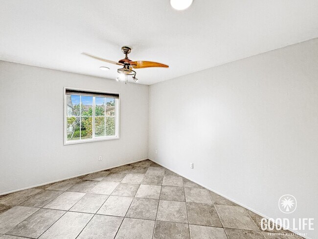 Building Photo - Irvine Stunner! 4BR Beauty with Private Yard & 2-Car Garage