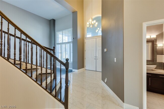 Building Photo - 152 Ultra Dr