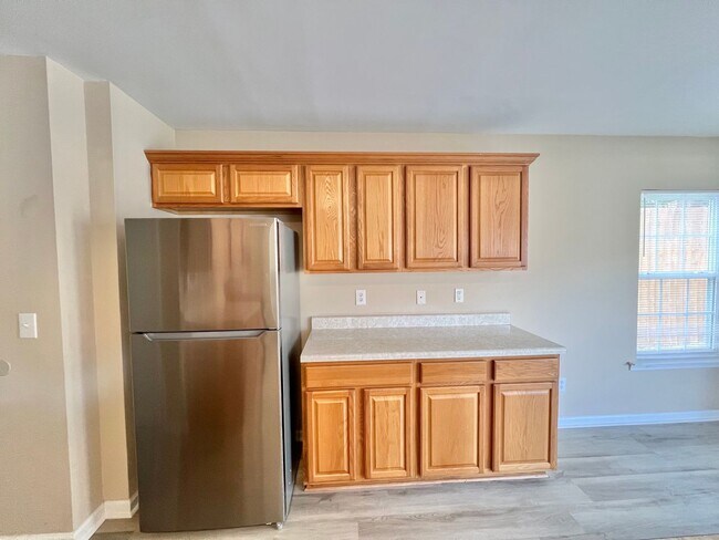 Building Photo - 2829 Roundleaf Ct