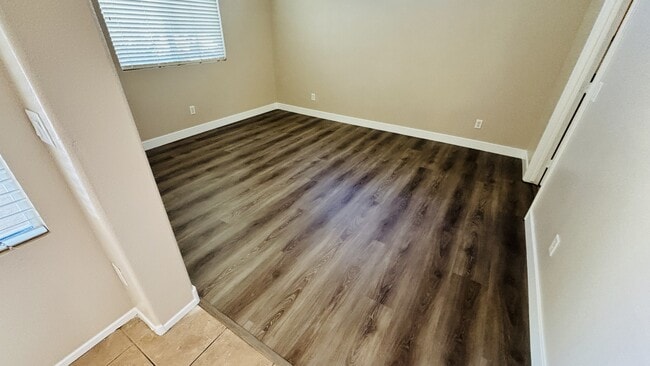 Building Photo - 9321 Dorrell Ln