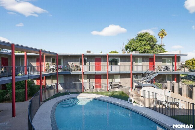 Building Photo - 6502 N 17th Ave