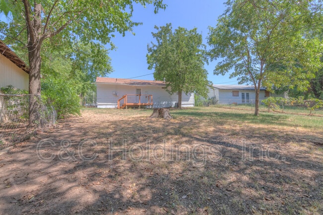 Building Photo - 204 S 197th E Ave