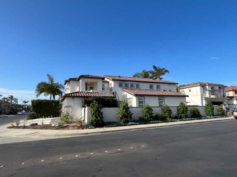 Building Photo - 7437 Magellan St