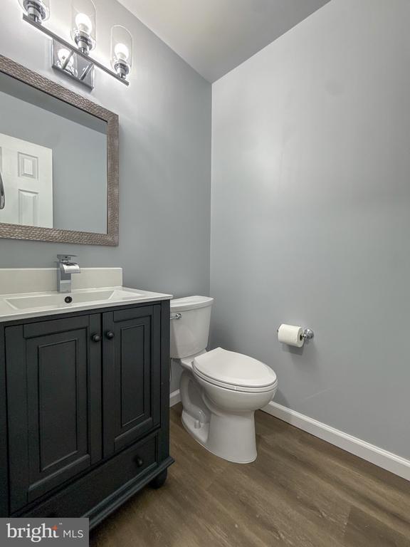 Building Photo - 3036 Virginia Dare Ct