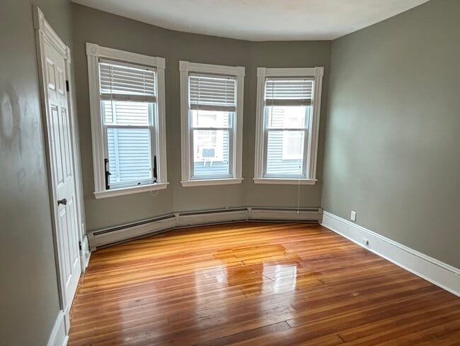 Building Photo - 179 Tremont St